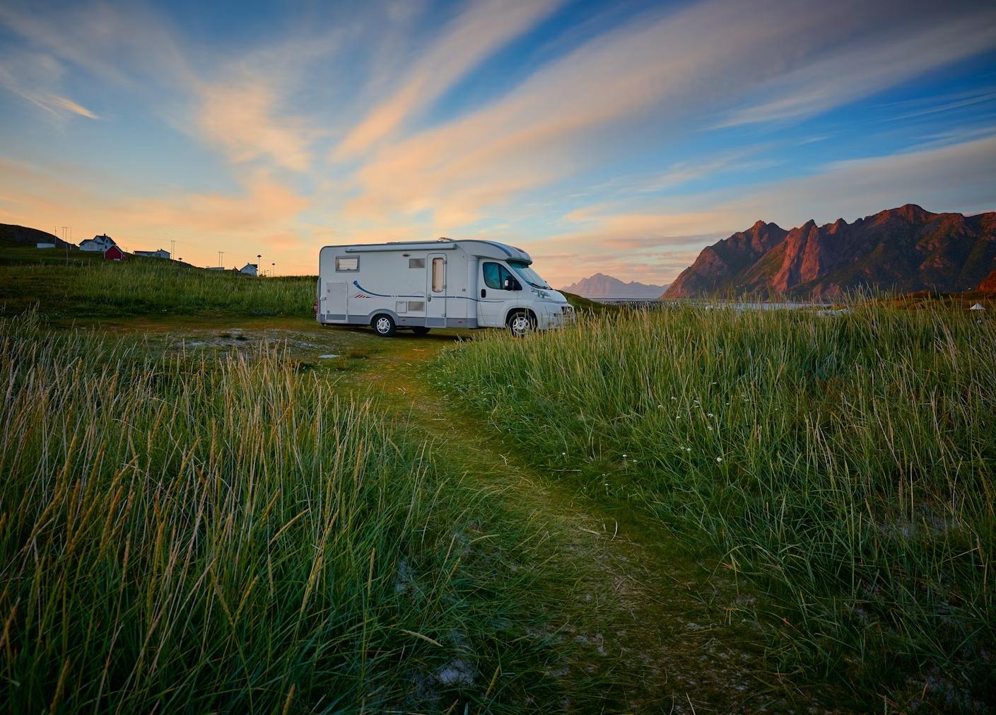 Tips for Keeping Your Caravan Cool During Summer Travels